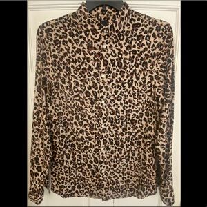 NWOT button up H & M dressy or casual shirt